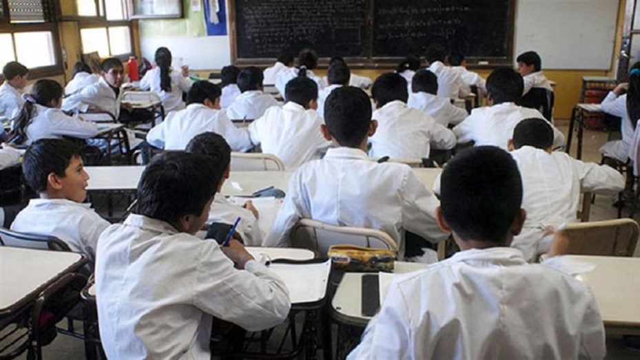 Resultado de imagen para deserción escolar tucumán
