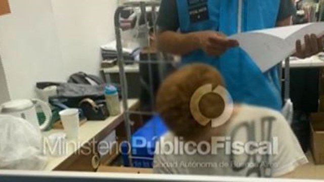 Detienen en Floresta a un hombre acusado de abusar de una nena y distribuir pornografía infantil - Telefé Noticias