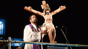 Por primera vez en la historia, el Vía Crucis del Padre Ignacio será  virtual - Telefe Santa Fe