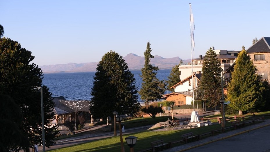 Cipolletti y Bariloche con restricciones hasta el 3 de mayo - Telefe Neuquén