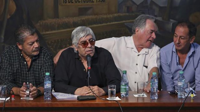 Moyano, Barrionuevo y Caló quieren que Macri otorgue un bono de fin de año por decreto - Telefe ...