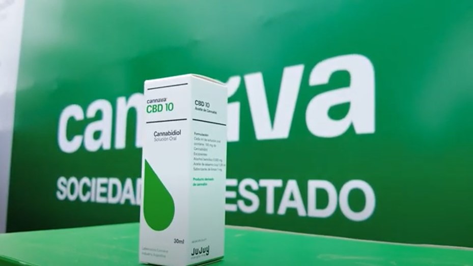 ANMAT autorizó la venta del primer aceite de cannabis producido en Argentina