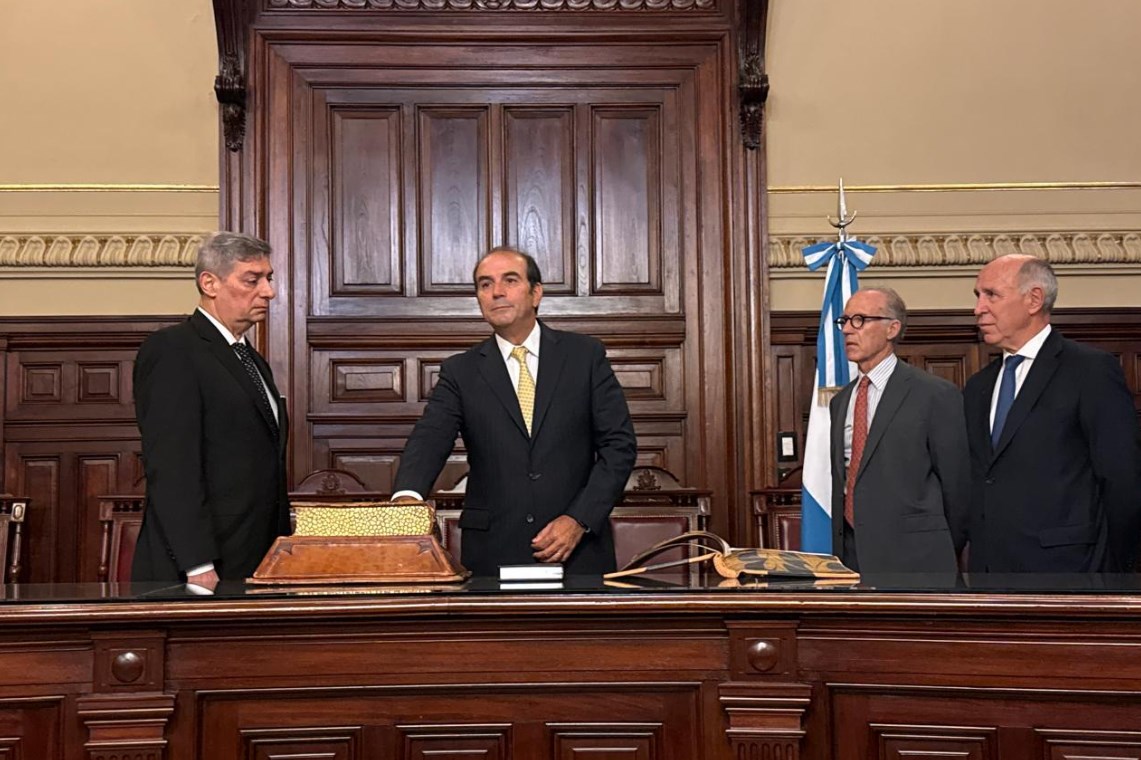 Juró Manuel José García-Mansilla como nuevo ministro de la Corte Suprema 1 jura
