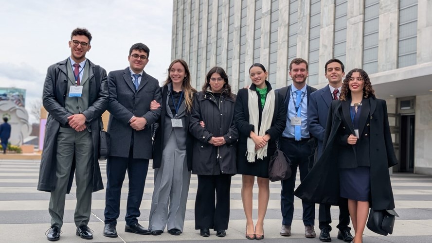 Estudiantes de la UBA fueron distinguidos en una competencia internacional  de la ONU - Telefe Rosario