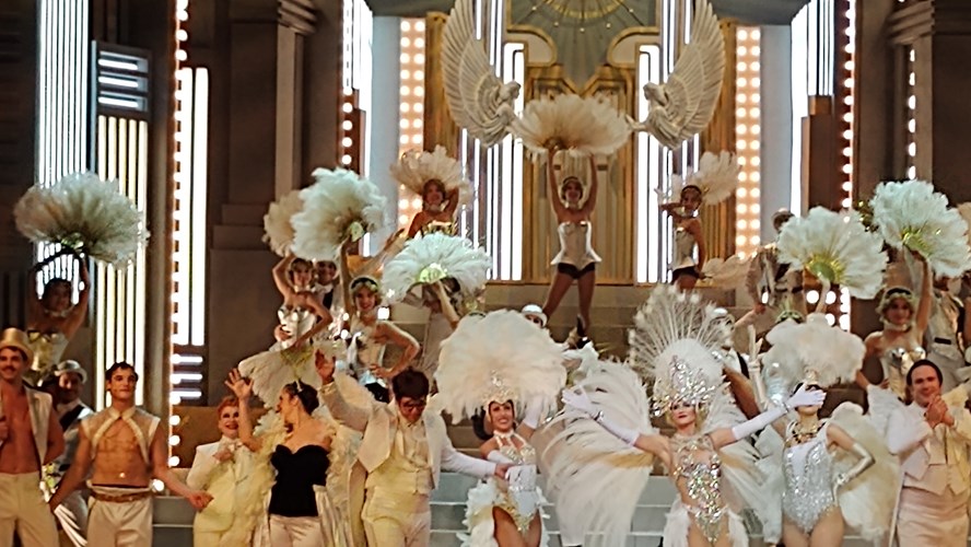 El Teatro Nacional Cervantes abrió la temporada con un homenaje a la revista porteña - Telefe Noticias